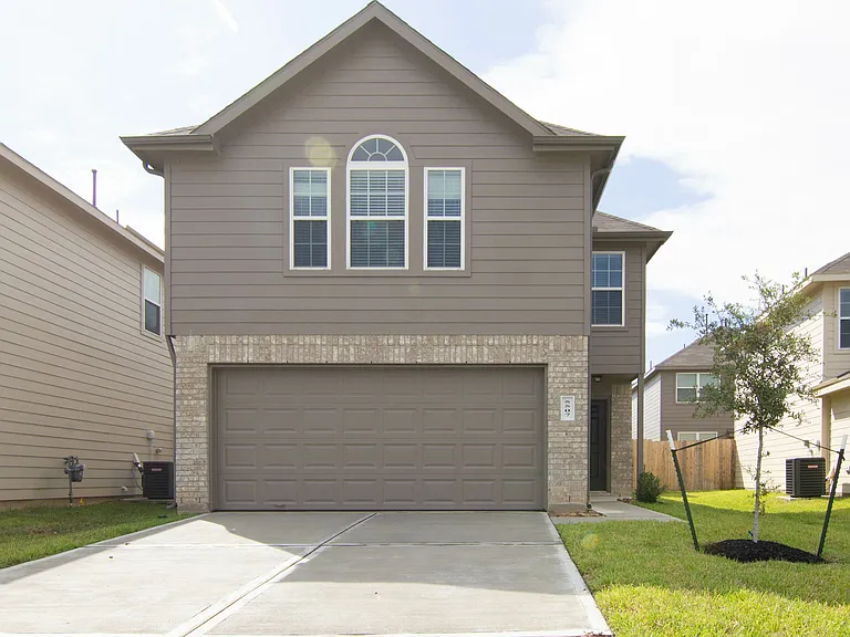 5507 Gouldburn River Dr — Photo 1