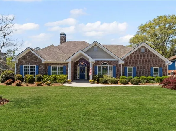 7425 Twin Creek Ct, Cumming, GA 30041