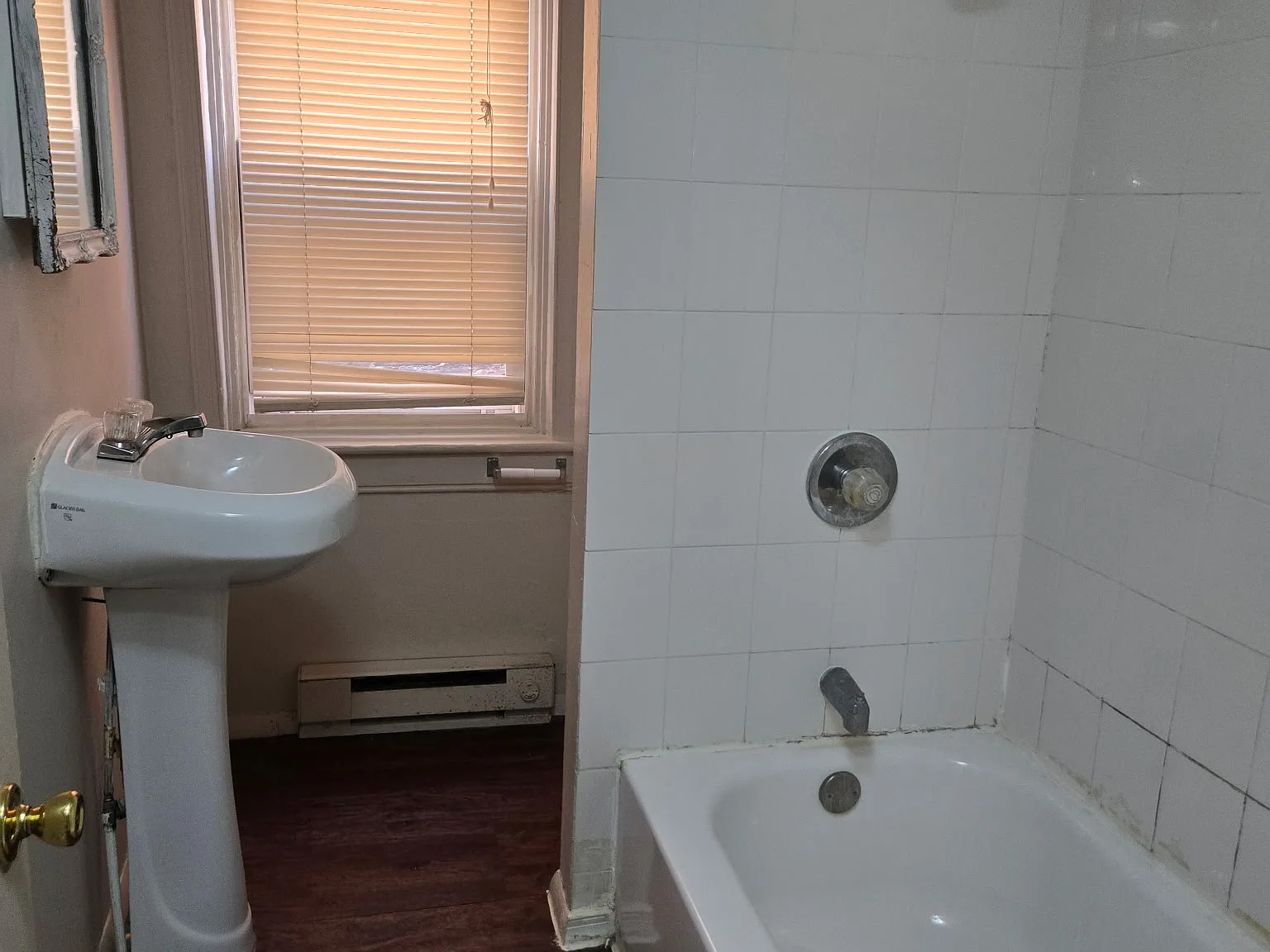 2 bed, $1,125 — Photo 3