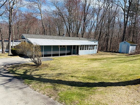 2nd image of 17 Tyler St