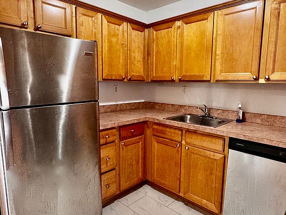 2nd image of 3227 Philip Ave APT 3