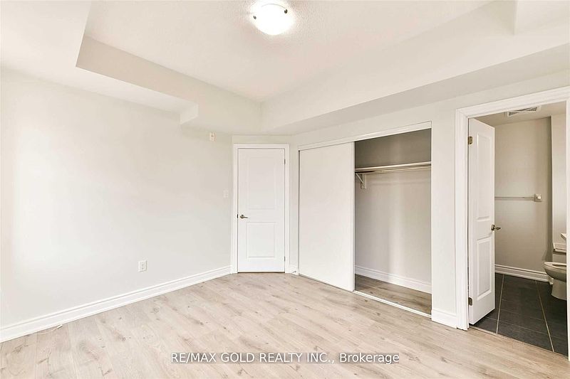 Oakville Townhouse for rent - 2 Bedrooms — photo 25