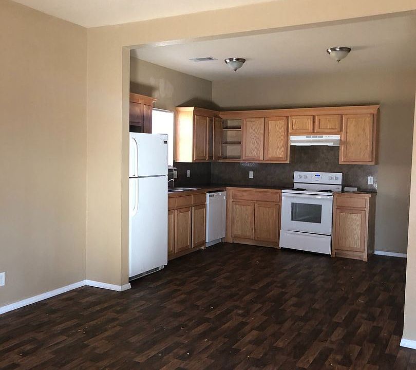 2nd image of 1622-1705 I St N #9060530