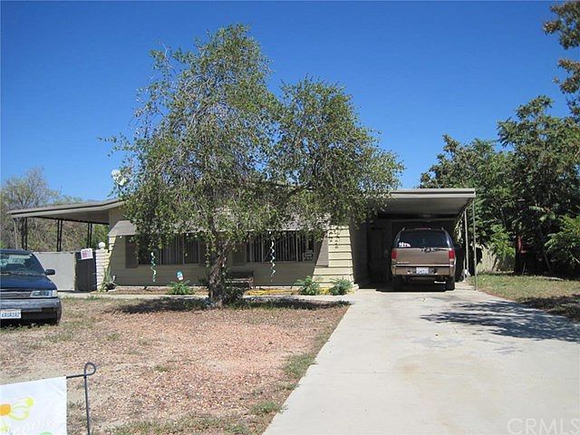 2nd image of 43728 Elliot Ct