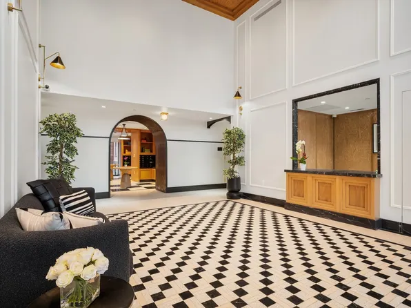 788 Willoughby Avenue image 18 of 22