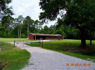 119 County Road 2147, Cleveland, TX 77327