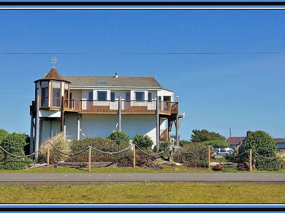 3rd image of 1170 Ocean Shores Blvd SW