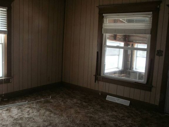5th image of 1023 S B St