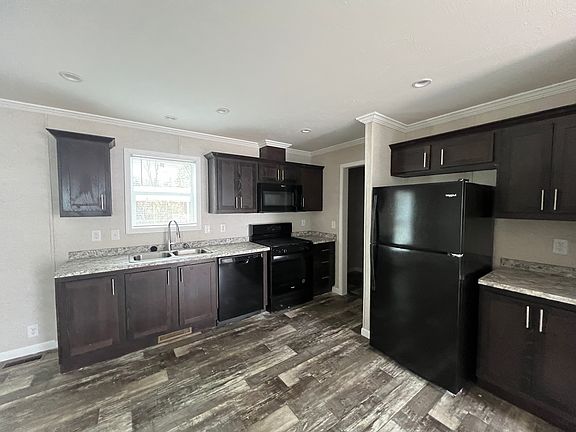 3rd image of 2786 Ray Blvd #234