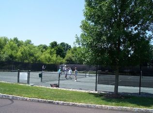 503 Poppy Ct, Langhorne, PA 19047