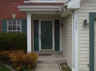208 Sheffield Ct, Fairview Heights, IL 62208