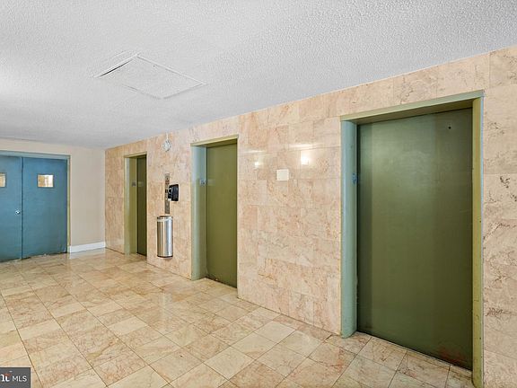 4th image of 3100 S Manchester St APT 342