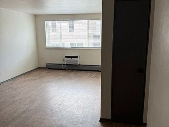 3rd image of 1590 Wolff St #105