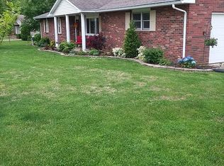1209 Kimbeland Dr, Jackson, MO 63755