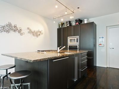 653 N Kingsbury St APT 1904, Chicago, IL, 60654