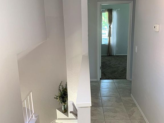 4th image of 1633 E Lakeside Dr Unit 194