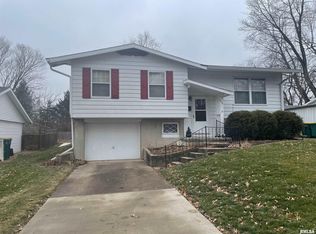 936 S Garfield St, Macomb, IL 61455