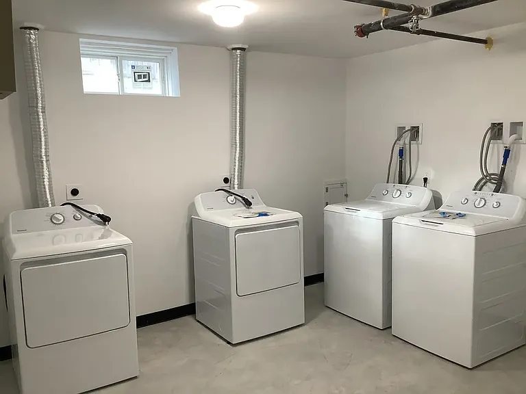 9-15 Springfield St #9 — Photo 10
