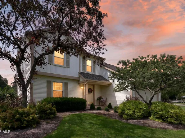 3845 Pepperwood Ct, Sylvania, OH 43560