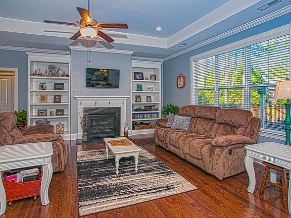 2nd image of 3704 Cinnamon Fern Drive