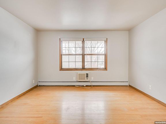 5th image of 505 S Van Buren St #115