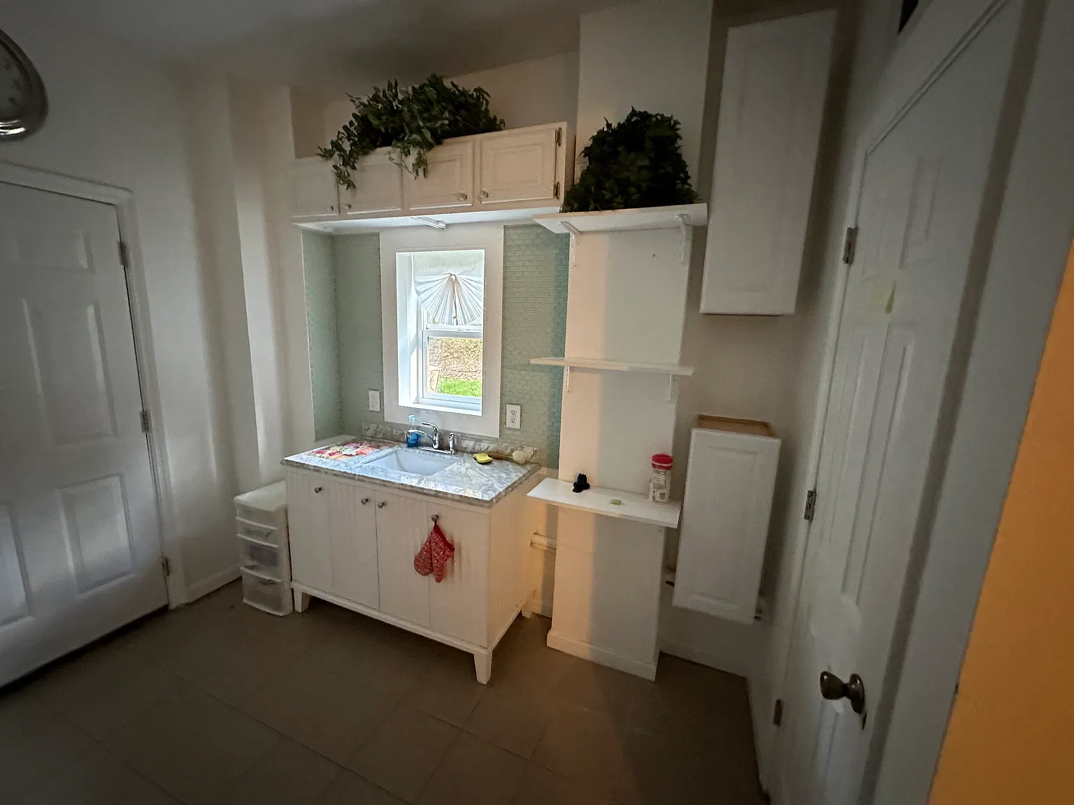 2468 Romain Way — Photo 3