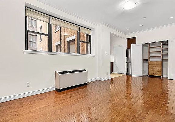 3rd image of 488 7th Ave #8S