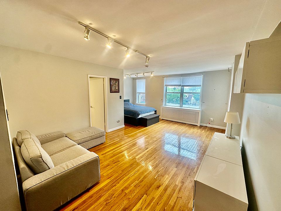 1st image of 5015 39th St APT 5G