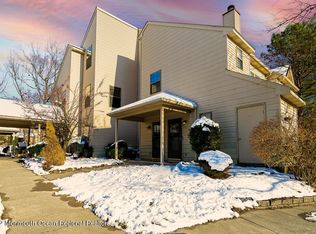 707 Bluebell Dr, Jackson, NJ 08527