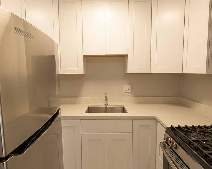 5400 Highland Ave #4 — Photo 5