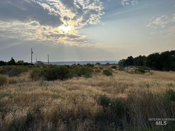 8950 Clark Rd, Melba, ID 83641