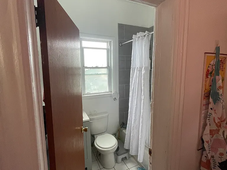 44 W 17th St #2 — Photo 16