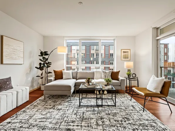 1530 NW Market Street #602, Seattle, WA 98107