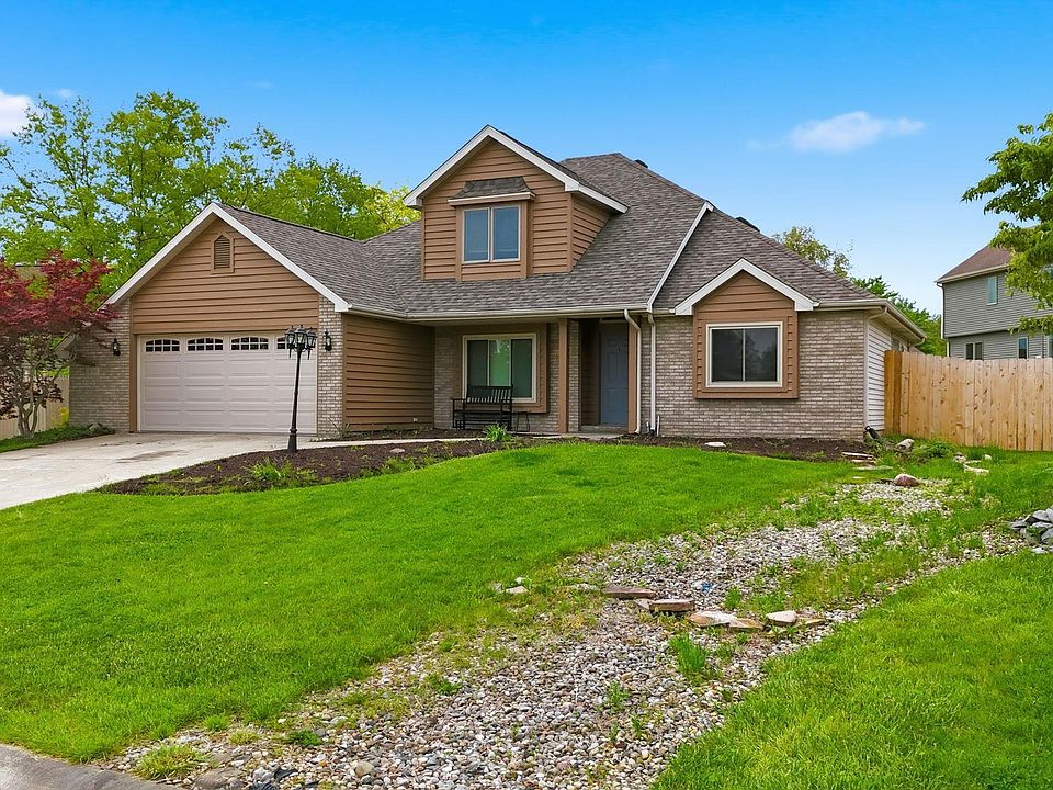 1st image of 1686 E Brookside Trl
