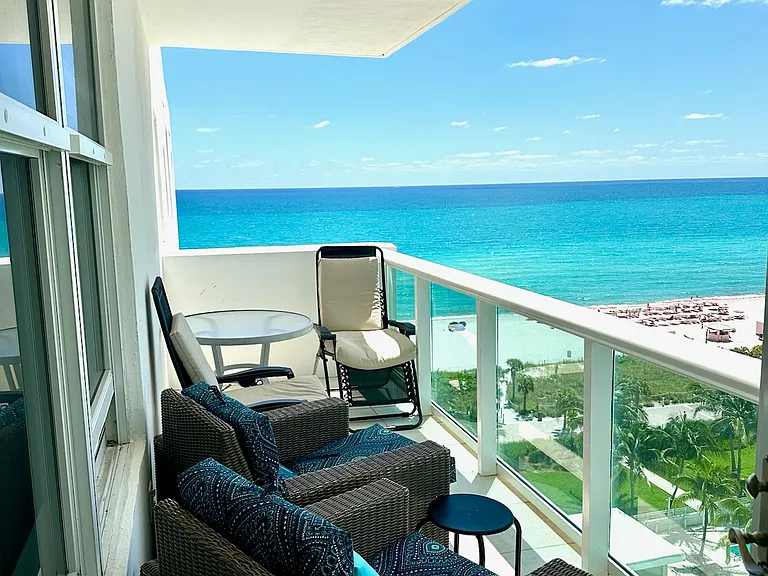 5001 Collins Ave #10G — Photo 1