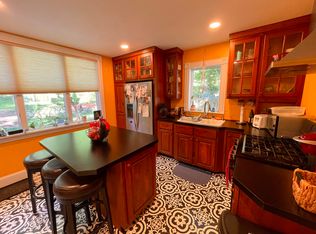 1520 W North St #1, Kalamazoo, MI 49006