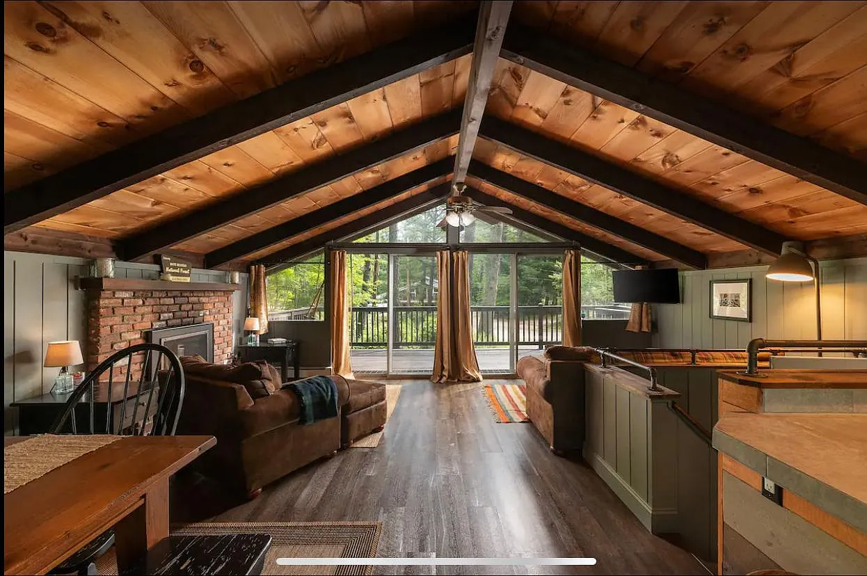 8 Merrimeeting Rd — Photo 1