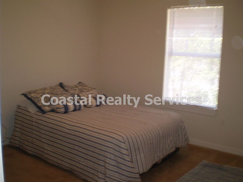 1st image of 1851 Norwood Ct Unit 5