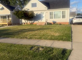 321 E 307th St, Willowick, OH 44095