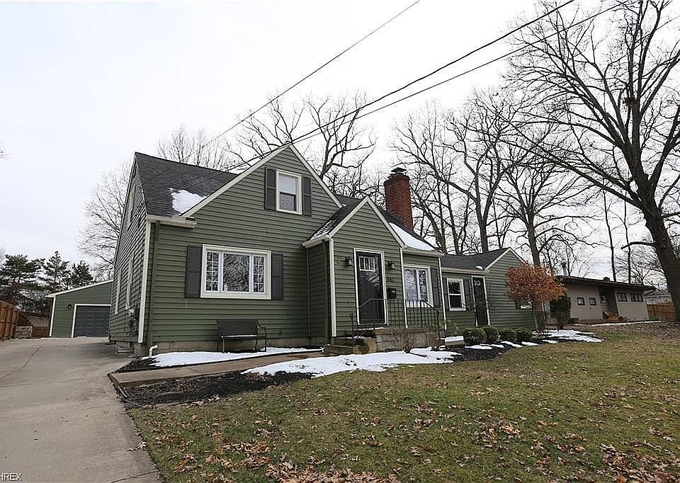 1st image of 840 Gaylord Grove Rd