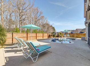 146 Stagecoach Ave, Summerville, SC 29486