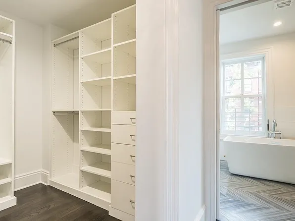 206 8th Street image 21 of 35