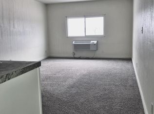 704 Lincoln Hwy #5, North Versailles, PA