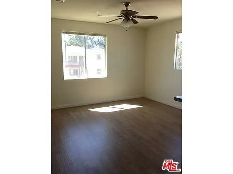 6950 Simpson Ave #1 — Photo 3