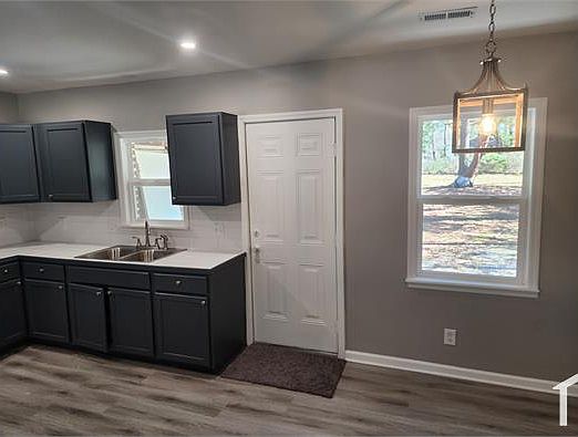 5th image of 3908 Shaw St #1