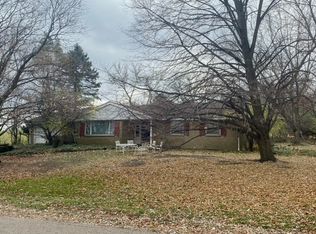 35W005 Crescent Dr, Dundee, IL 60118