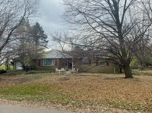 35W005 Crescent Dr, Dundee, IL 60118