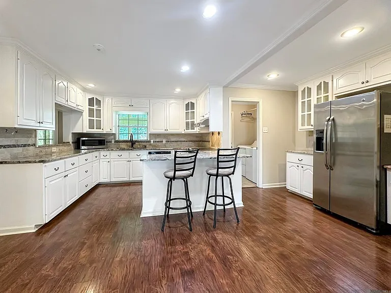9537 Kevel Dr — Photo 5