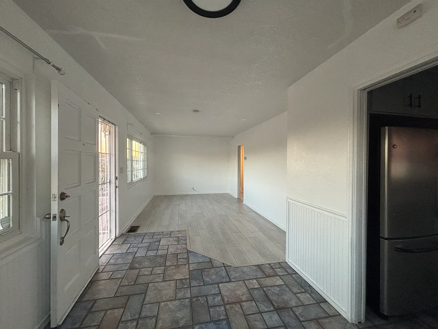 4 bed, 1300 sqft, $3,900 — Photo 4