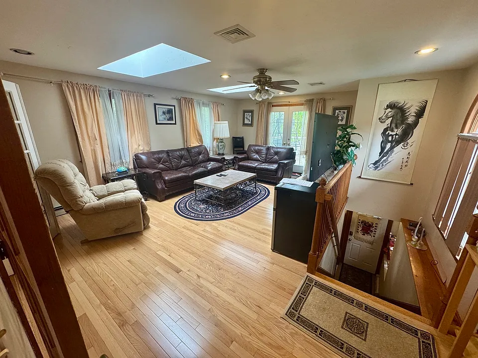 328 Blue Hill Ave #SF